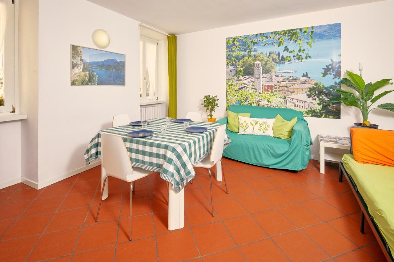Casa Al Pozzo Lejlighed Riva del Garda Eksteriør billede